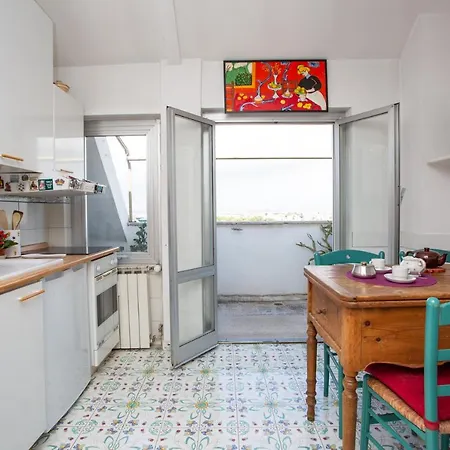 Apartman Eur, New Bright Panoramic Penthouse
