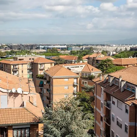 Eur, New Bright Panoramic Penthouse