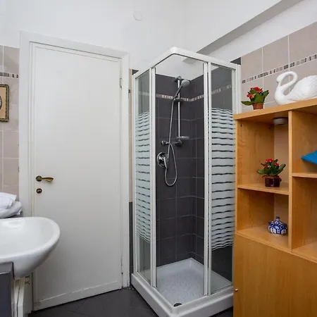 Eur, New Bright Panoramic Penthouse Róma