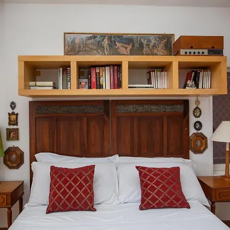 Apartman Eur, New Bright Panoramic Penthouse *